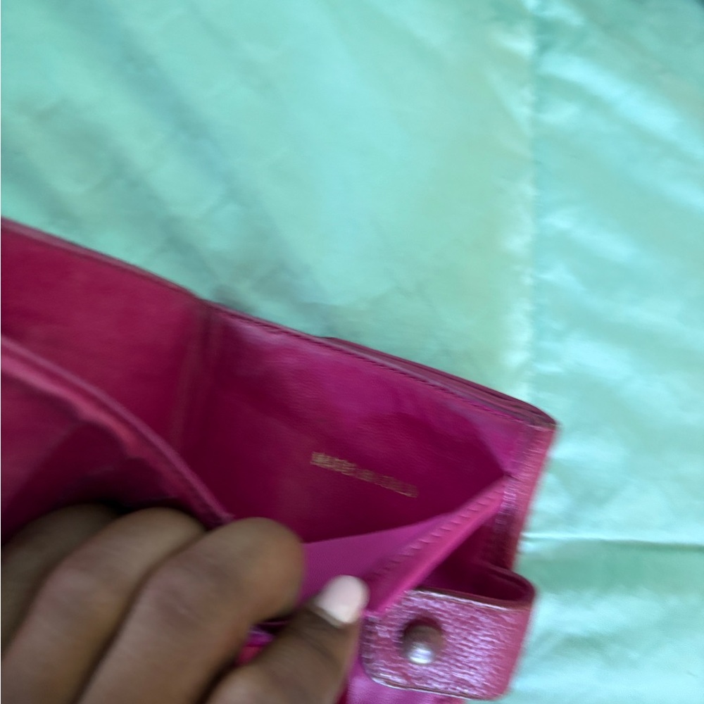Chanel Wallet - Picture 2 of 9
